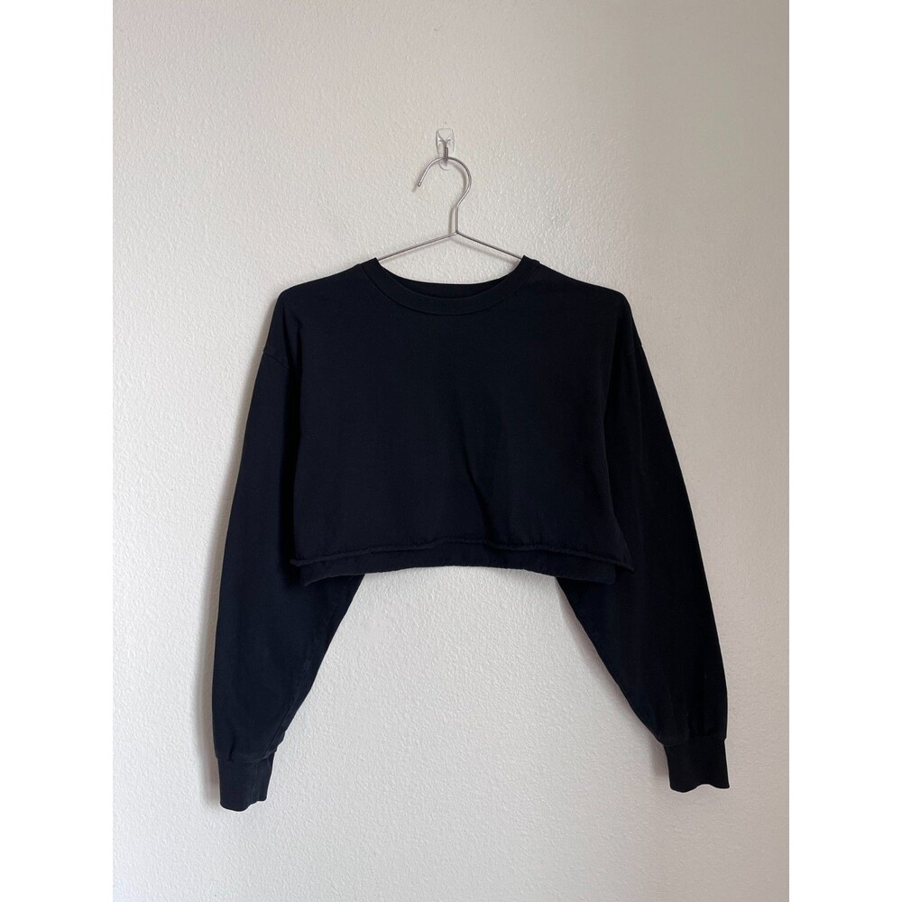 Tna Aritzia Tour Long Sleeve Crop Tee in Black Size SMALL